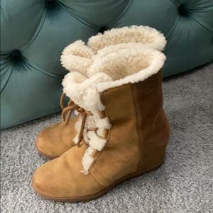 Sorel wedge boot